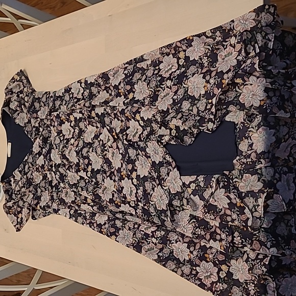 LIKE NEW Altar'd State Floral Print High Low Floral Short Sleeved Dress - Picture 3 of 12